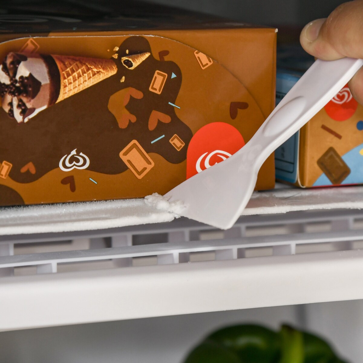 Mini-réfrigérateur HOMCOM de 3,2 pi³ avec congélateur, réfrigérateur compact à une porte avec thermostat réglable