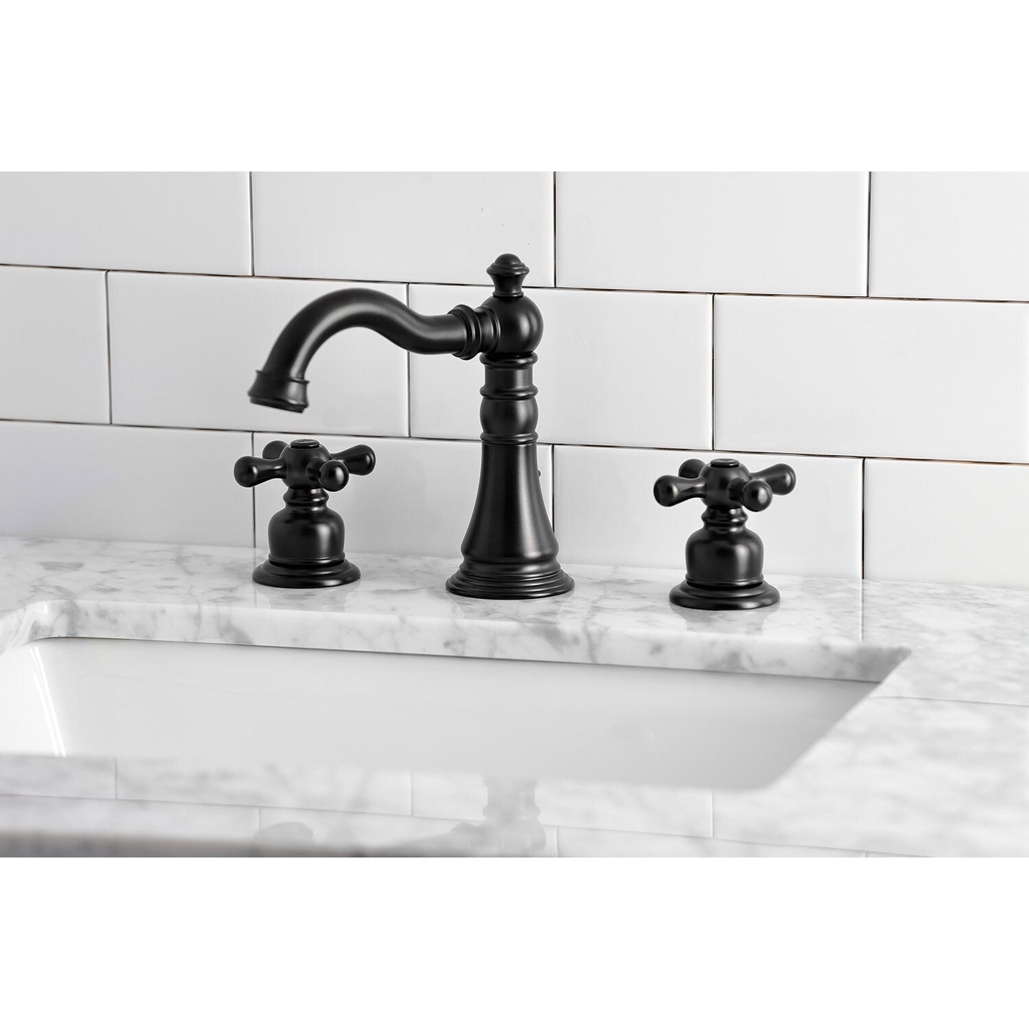 Robinet de salle de bain American Classic de 8 po à large entraxe