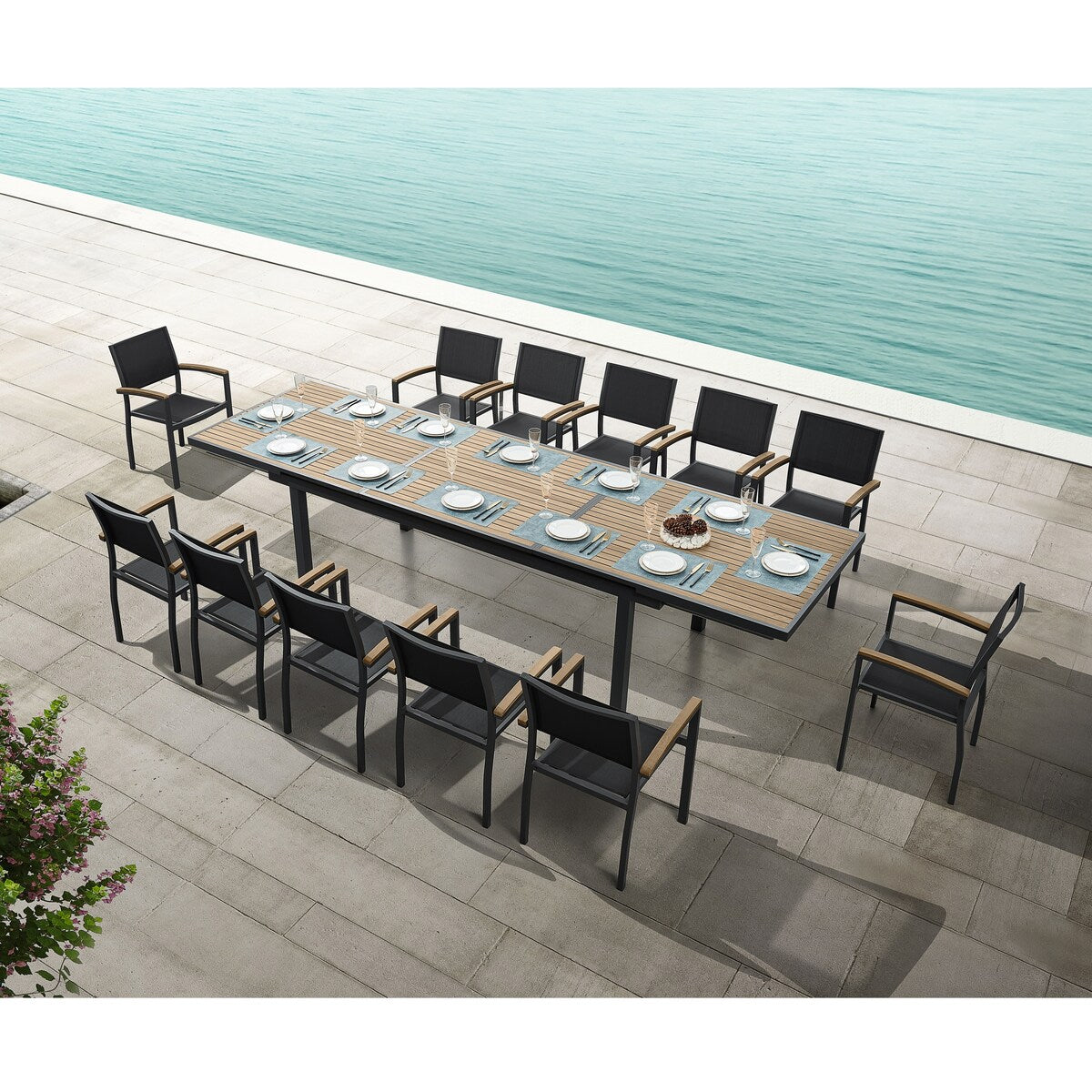 Ensemble de salle à manger d'extérieur Heck 13 pièces en teck et aluminium FSC pour 12 personnes, table extensible et chaises empilables, noir anthracite