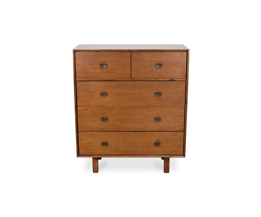 Leevi High Chest