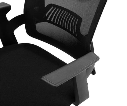 Chaise Pitka