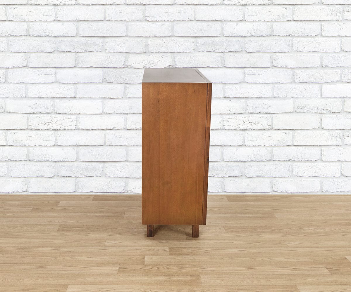 Leevi High Chest